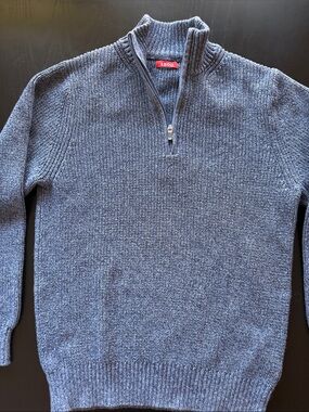 Izod Men's Heathered Navy Half-Zip Sweater